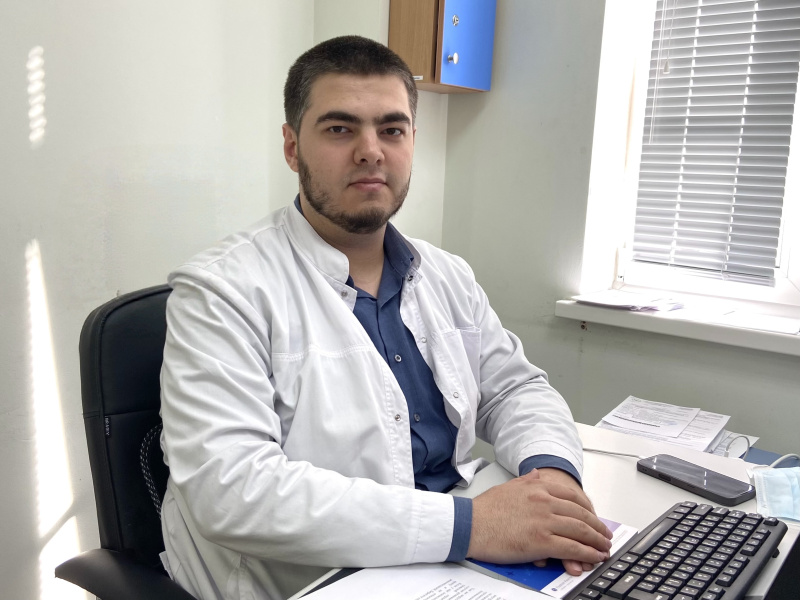 Терапевт Лангепасской городской больницы объяснил, почему опасно переносить простуду «на ногах»