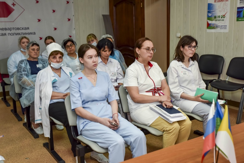 В городской поликлинике продолжается цикл обучающих встреч в рамках проекта «Наставничество»