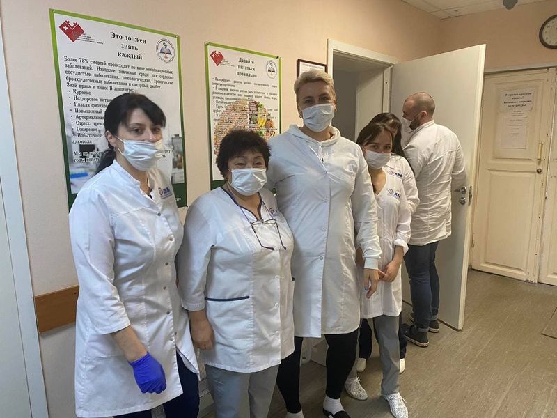 Коллектив кожно-венерологического диспансера Ханты-Мансийска за ответственное отношение к вакцинации Коллектив кожно-венерологического диспансера Ханты-Мансийска за ответственное отношение к вакцинации