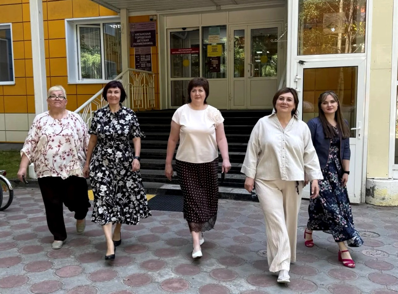 Те, на ком держится поликлиника!