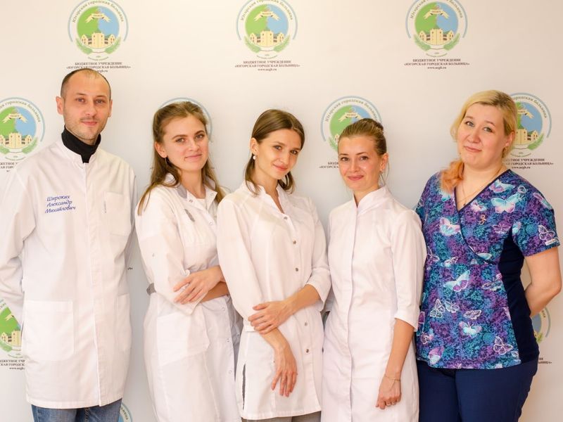 Восемь молодых специалистов приступили к работе в Югорской городской больнице Восемь молодых специалистов приступили к работе в Югорской городской больнице