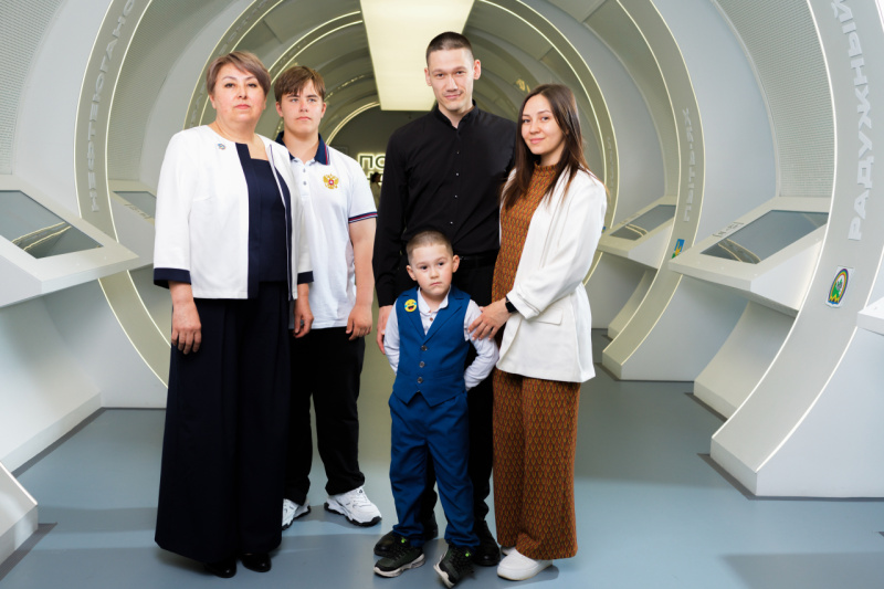 Семья года Югры — семья Акатьевых из Нягани