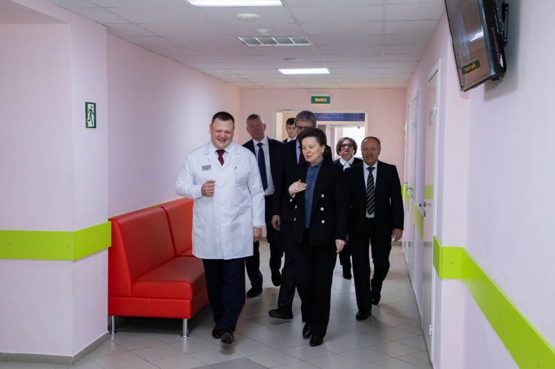 Встреча Губернатора Югры со специалистами Лангепасской горбольницы Встреча Губернатора Югры со специалистами Лангепасской горбольницы